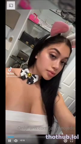 Jailyne Ojeda Erotic body in bedroom new video update