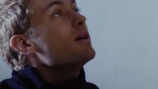 Sienna Miller Topless In Alfie Movie FREE VIDEO