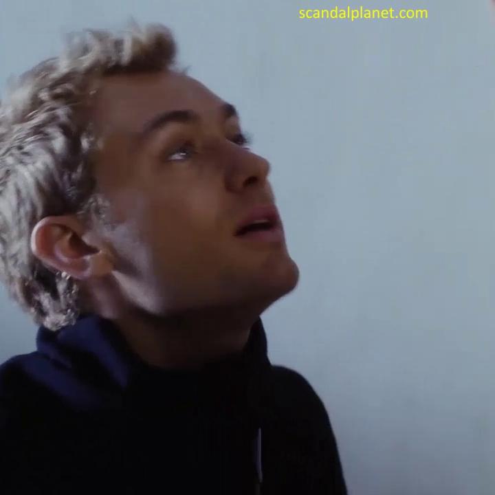 Sienna Miller Topless In Alfie Movie FREE VIDEO