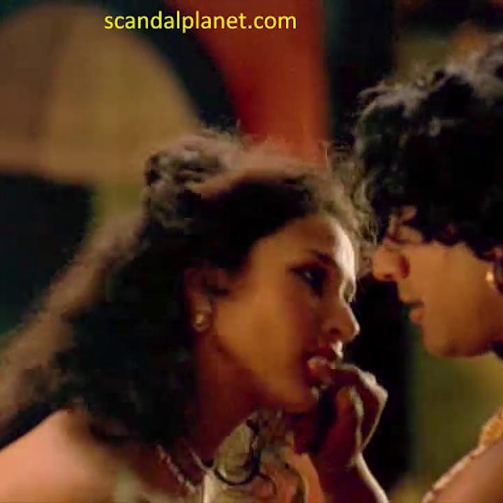 Indira Varma Nude Sex Scene In Kama Sutra Movie FREE VIDEO