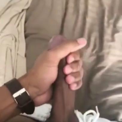 Keiynan Lonsdale Nude Leaked Pics & Jerking Off Porn