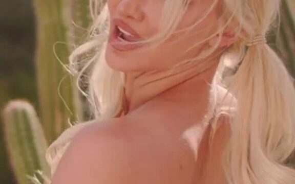 Lindsey Pelas Nude Butterfly Bikini Teasing Video Leaked