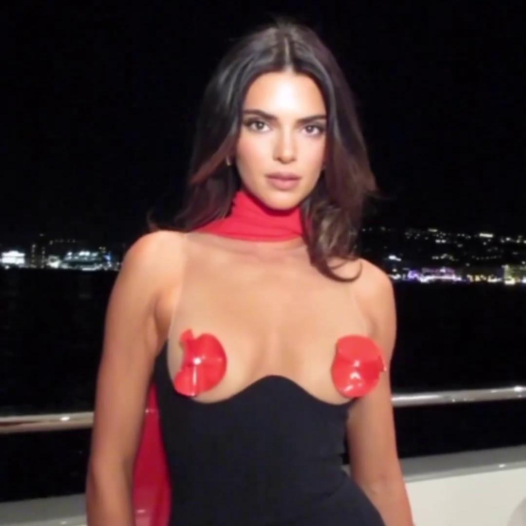 Kendall Jenner Topless   + Videos