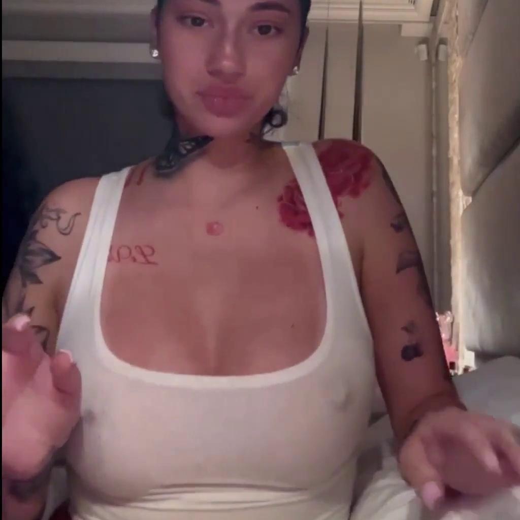New Porn : Bhad Bhabie Nude Sexy Nipple Pokies Top Snapchat Video Leaked Onlyfans – OnlyFans