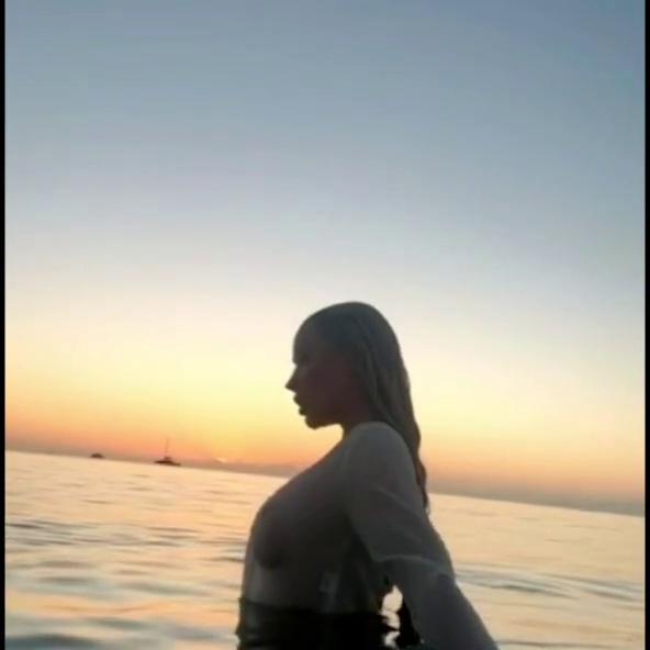 Iggy Azalea Nude Wet Photoshoot Onlyfans Video Leaked