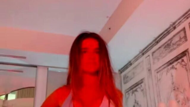 Megnutt02 Nude Bikini Strip Onlyfans Video Leaked