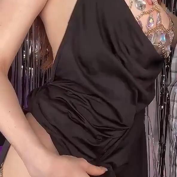 Amouranth Nude New Years Orgy Threesome Onlyfans Video Leaked