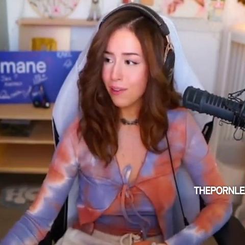 Pokimane Nude Nip Slip On Live Twitch Streamer! *NEW*