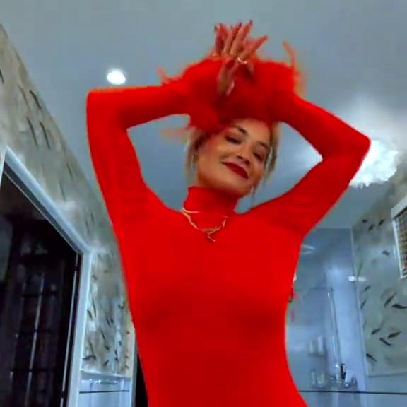 Rita Ora Braless