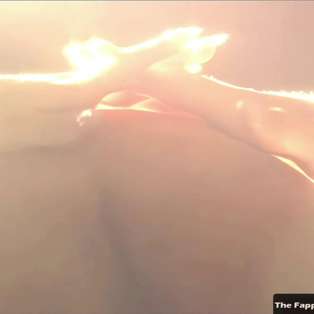 Sydney Sweeney Nude Euphoria s02e02 (44 Pics + Enhanced Video)