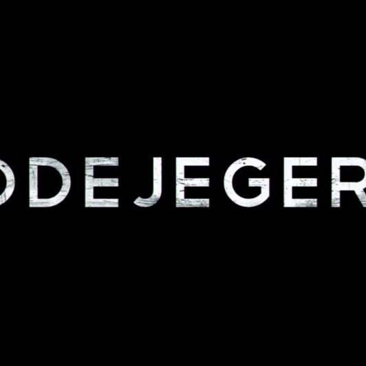 Synnove Macody Lund in Hodejegerne (2011) Sex Scene