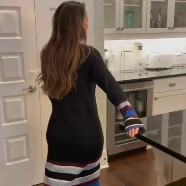 Full Video : Eva Lovia Nude Kitchen Blowjob OnlyFans Video Leaked – OnlyFans