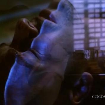 Kari Wuhrer King of the Ants (2003) 4 Sex Scene