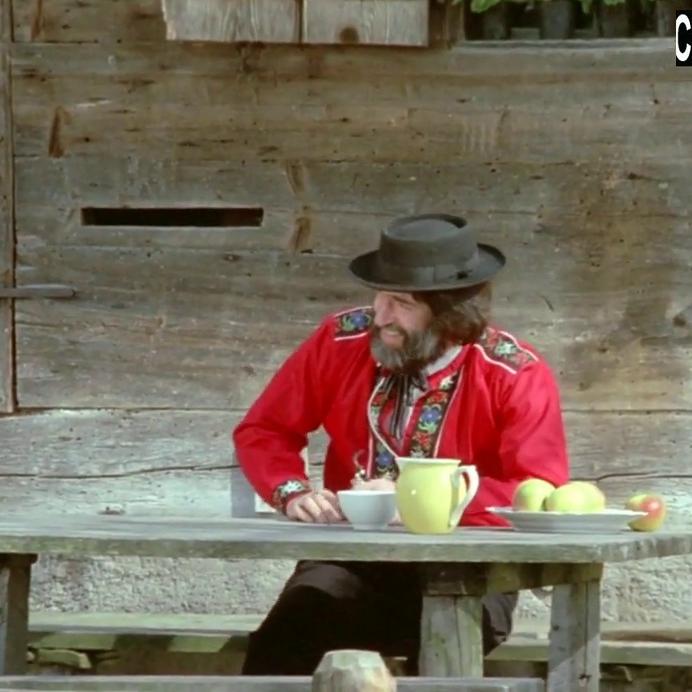 Anita Lamar in Sechs Schwedinnen auf der Alm (1983) scene 2 Sex Scene