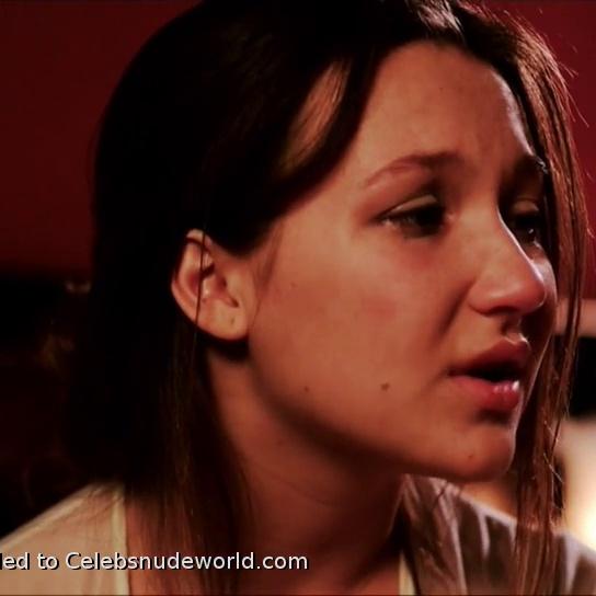 Emily Cheree in Girl Lost (2016) Sex Scene
