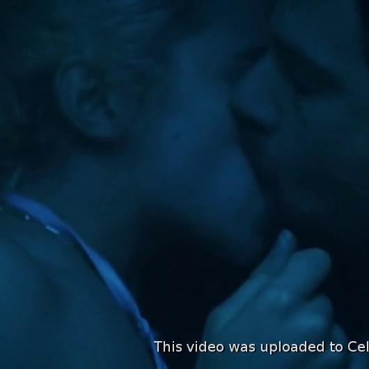 Annabelle Dexter-Jones in White Girl (2016) Sex Scene