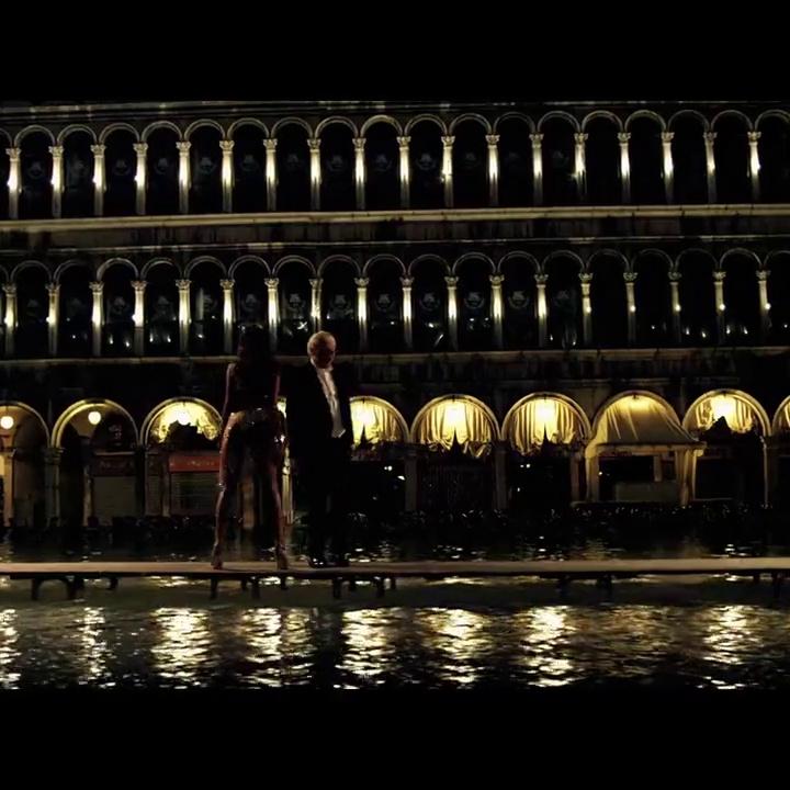 Madalina Diana Ghenea, other girl Youth (La giovinezza) Sex Scene