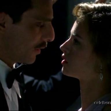 Kasia Smutniak Il commissario De Luca (2008) Sex Scene