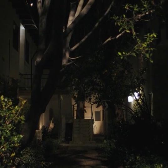 Callie Hernandez in Under the Silver Lake (2018) Sex Scene