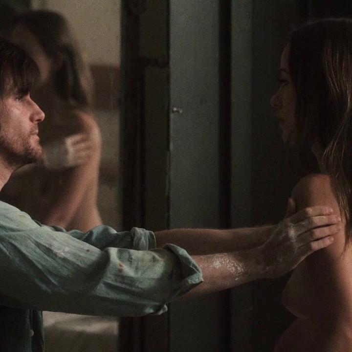 Emily Tremaine , Olivia Wilde Vinyl (2016) Sex Scene