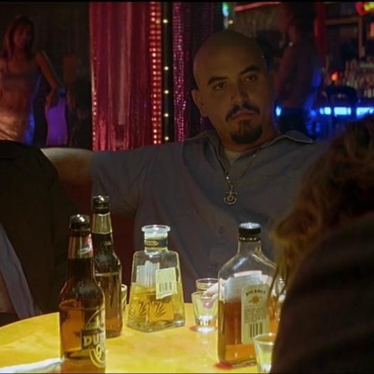 Fiona Gubelmann in Employee of the Month (2004) Sex Scene
