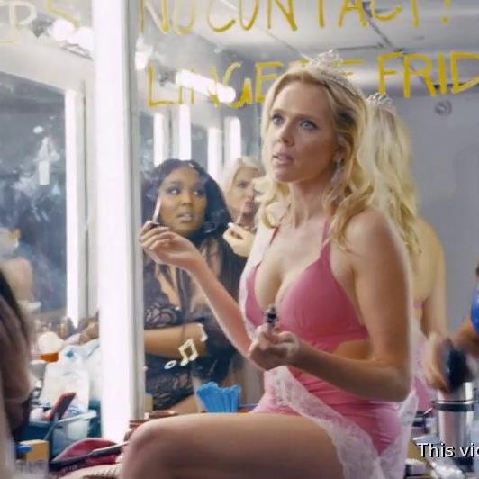 Jennifer Lopez Hustlers scene 8 Sex Scene