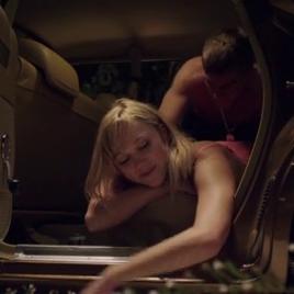Maika Monroe It Follows (2014) Sex Scene