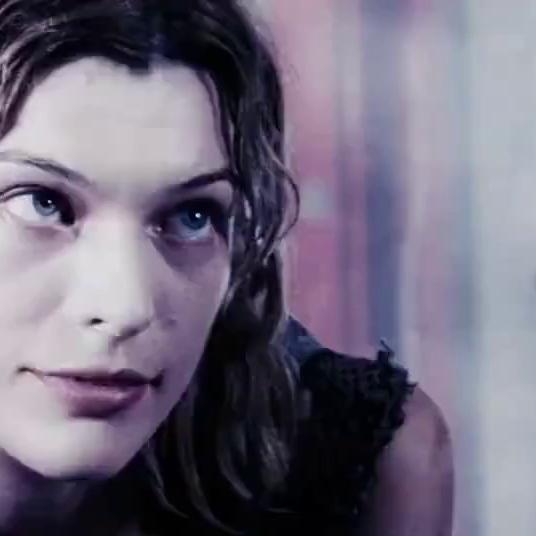 Milla Jovovich Resident Evil: Extinction (2007) Sex Scene
