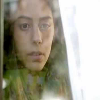 Lorenza Izzo nude in The Green Inferno Sex Scene