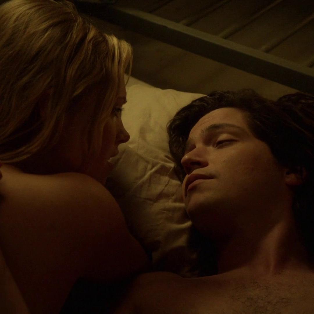 Eliza Taylor The 100 (2014) Sex Scene