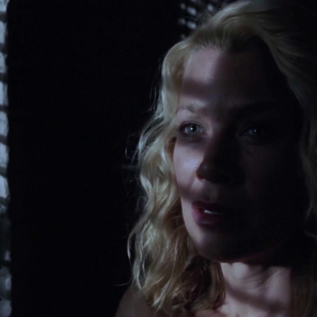 Laurie Holden Walking Dead (2010) Sex Scene