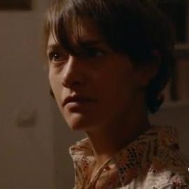 Emma de Caunes Les chateaux de sable (2015) Sex Scene