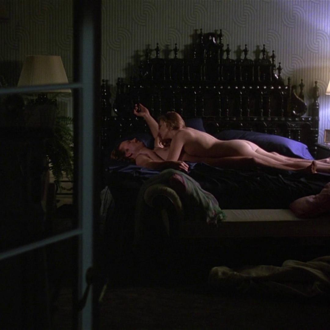 Kathleen Turner Body Heat (1981) 9 Sex Scene