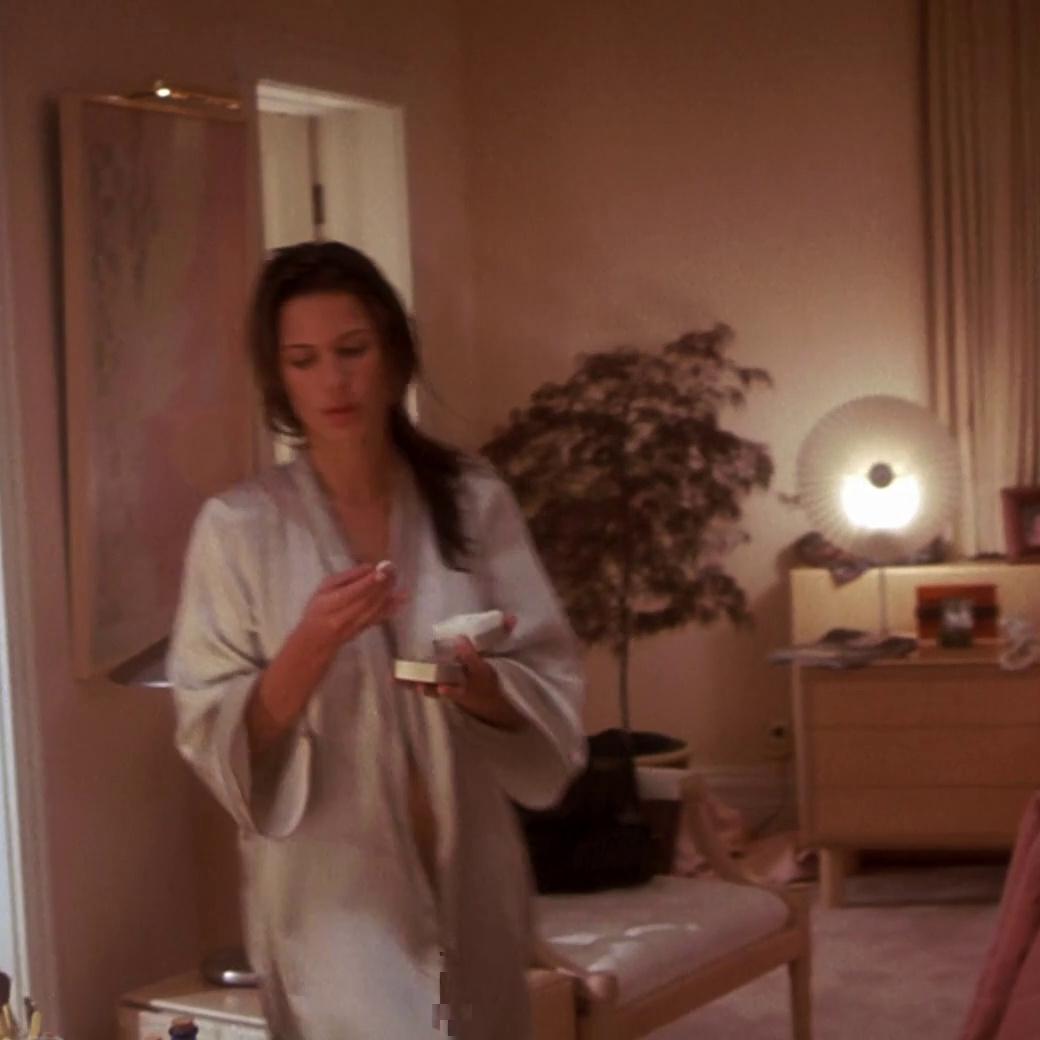 Rhona Mitra Hollow Man (2000) Sex Scene