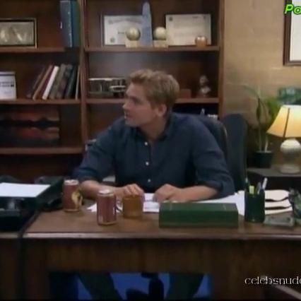 7LX S06E06 Sadie Katz Sex Scene