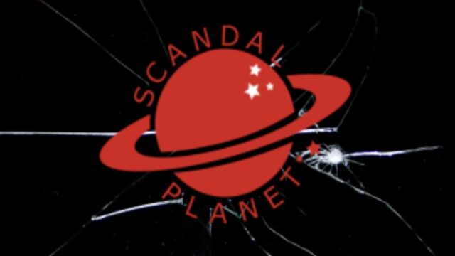 Robin Tunney Nude Tits In Sex Scene From ‘Looking Glass’