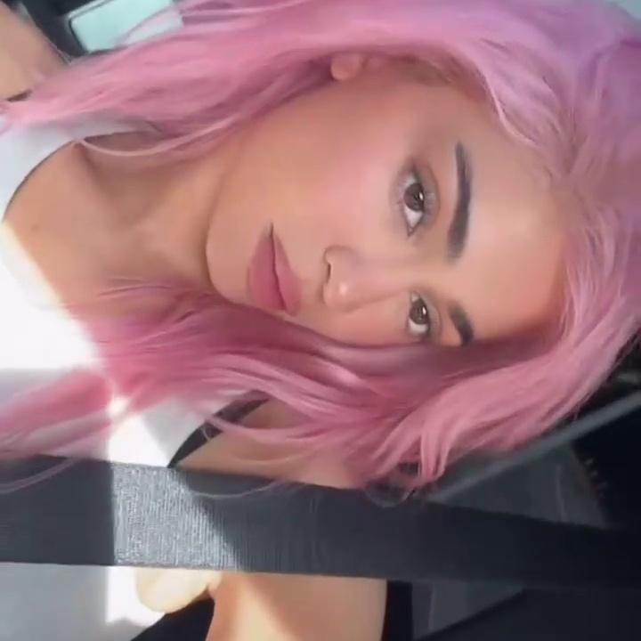 Kylie Jenner Sexy   – OnlyFans