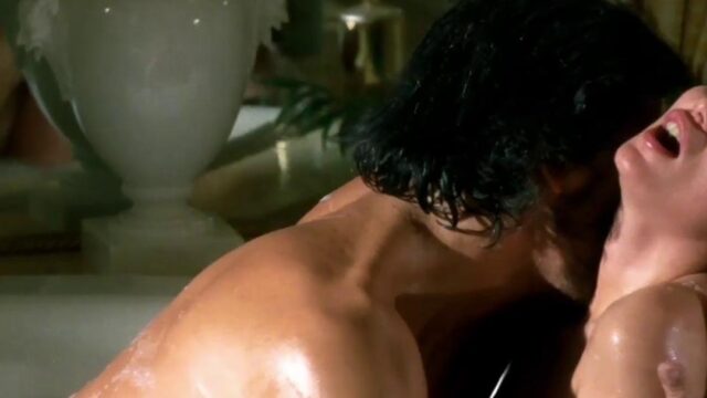 Serena Grandi Sex In A Bubble Bath In Delirium FREE VIDEO