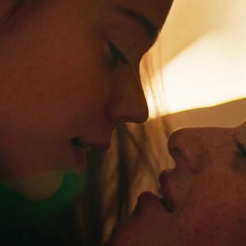 Alia Shawkat & Laia Costa Nude Lesbian Scene in ‘Duck Butter’