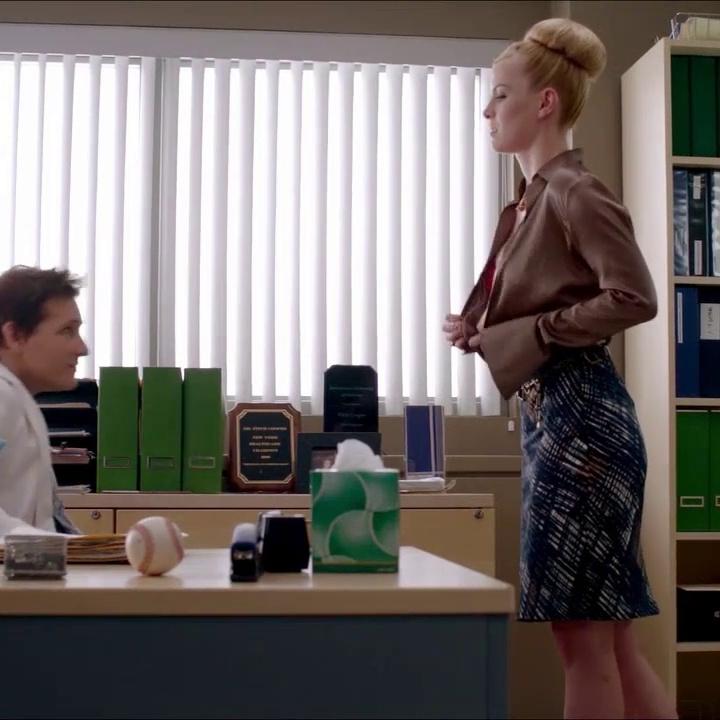 Betty Gilpin Nude Scene In Nurse Jackie Series FREE VIDEO