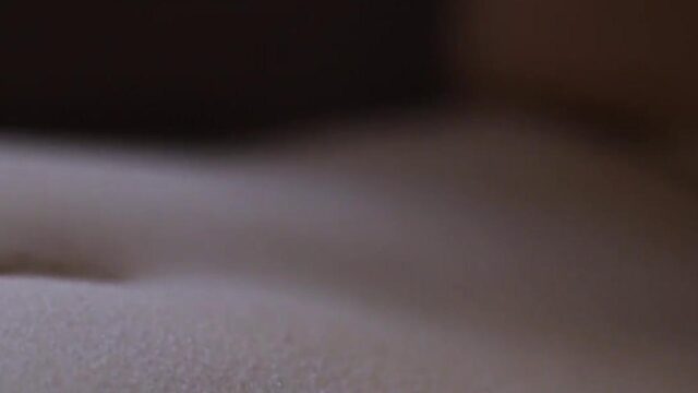 Noel Leon Topless (1 vid)